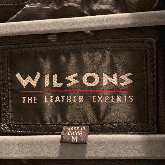 Woman’s AUTHENTIC Wilson Leather Jacket - Picture 4 of 6